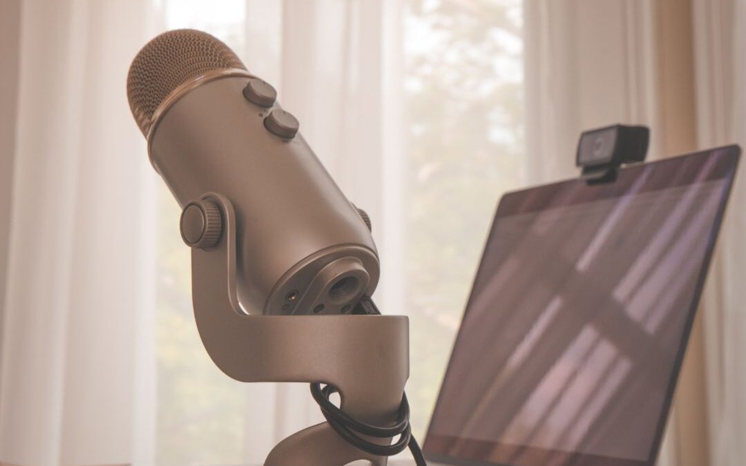 How to Effectively Choose Podcast Episode Topics That Align With Your Health & Wellness Offers